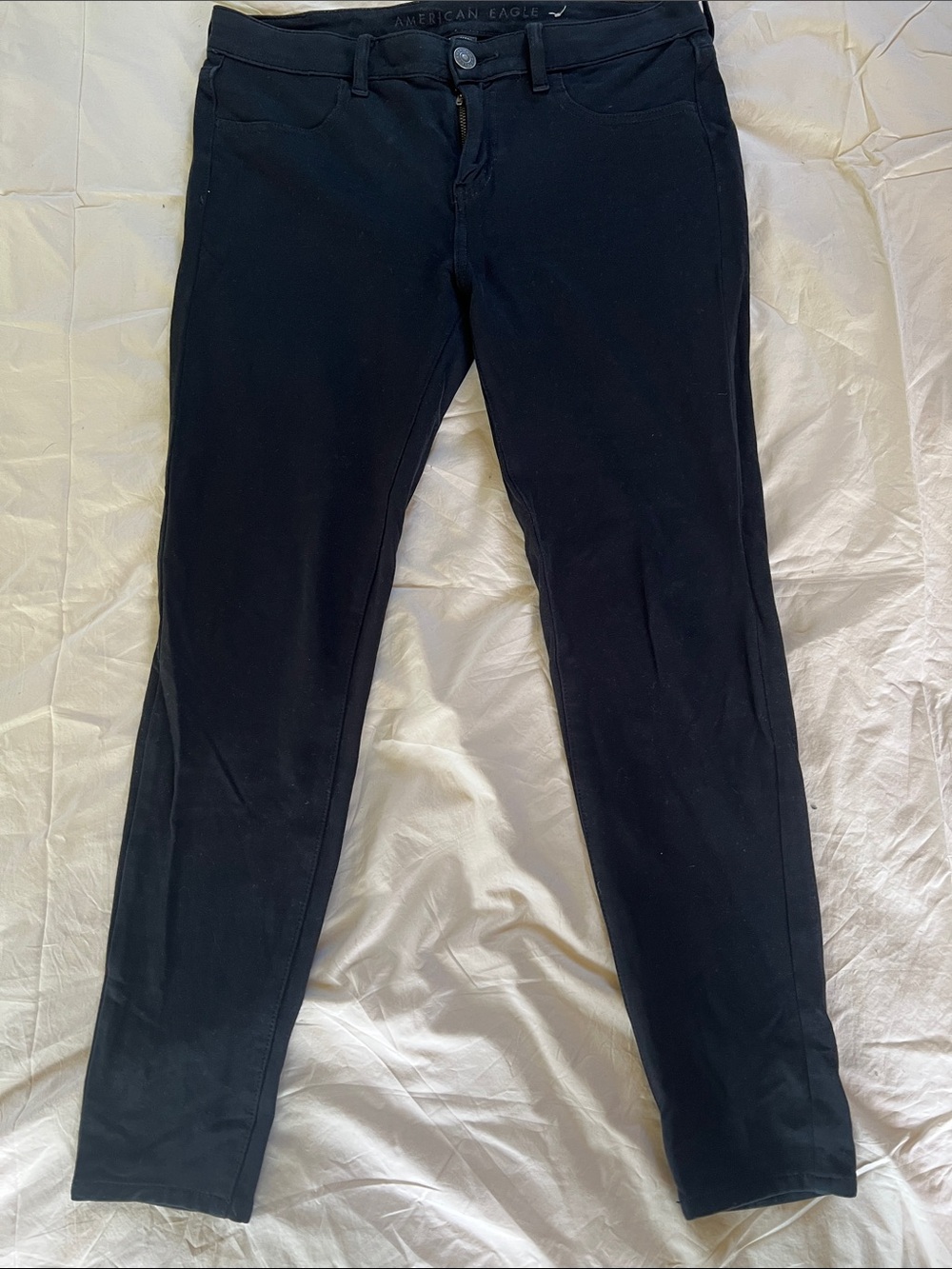 American Eagle super Stretch Black Skinny Jeans - Size 10
